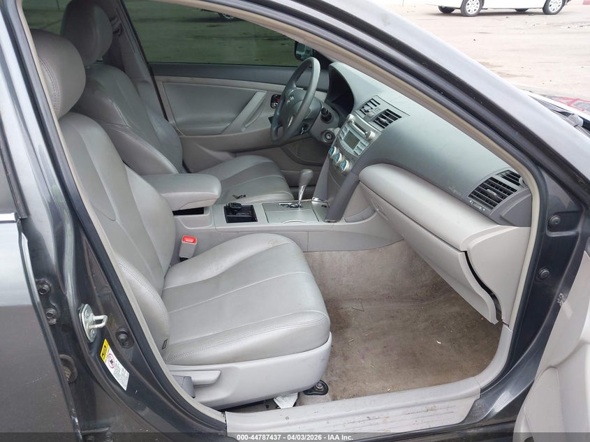 2008 Toyota Camry Le V6