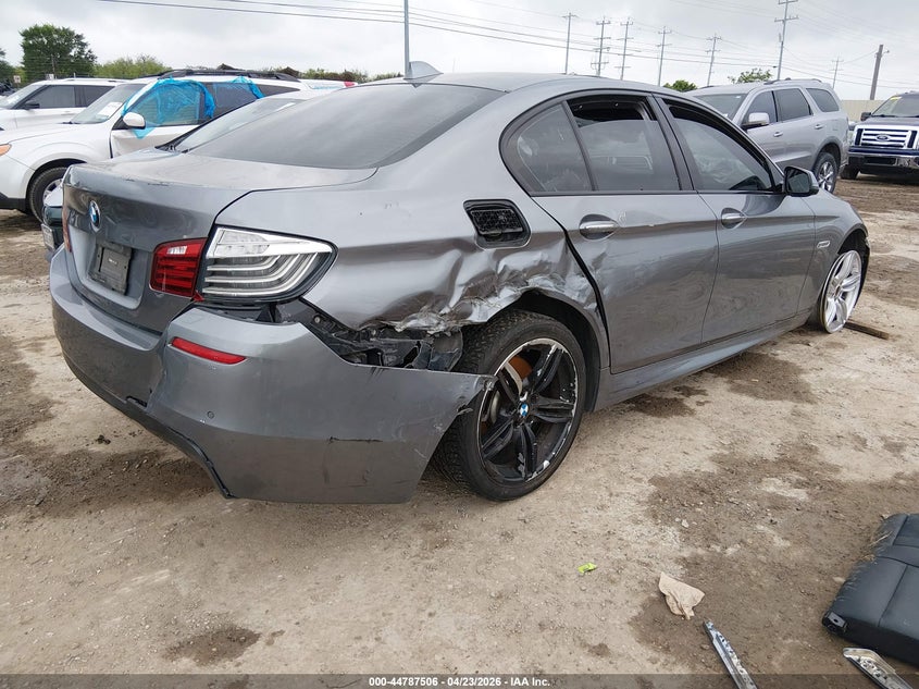 2015 BMW 550I auction photo 4