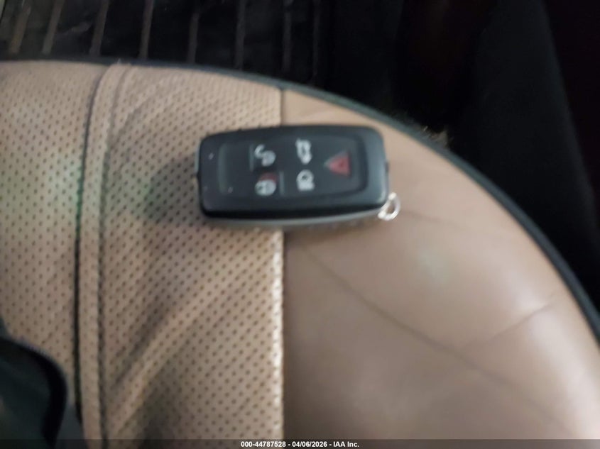 2011 Land Rover Range Rover Hse VIN: SALMF1D47BA354056 Lot: 44787528