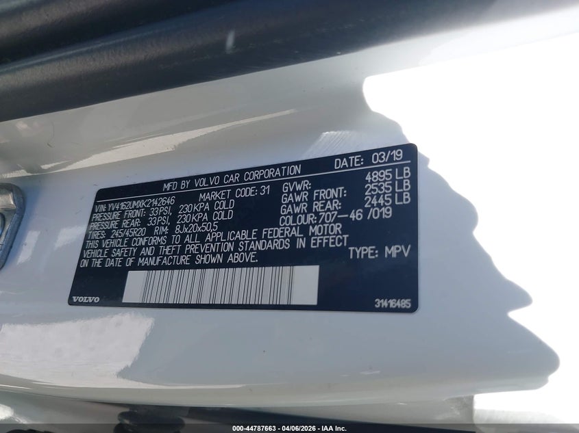 2019 Volvo Xc40 T5 R-Design VIN: YV4162UMXK2142646 Lot: 44787663