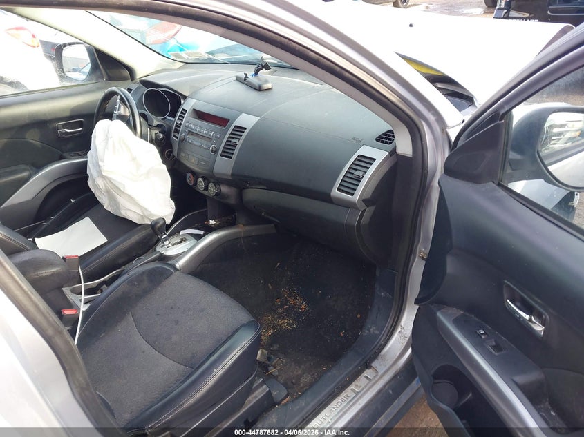 2011 Mitsubishi Outlander Se