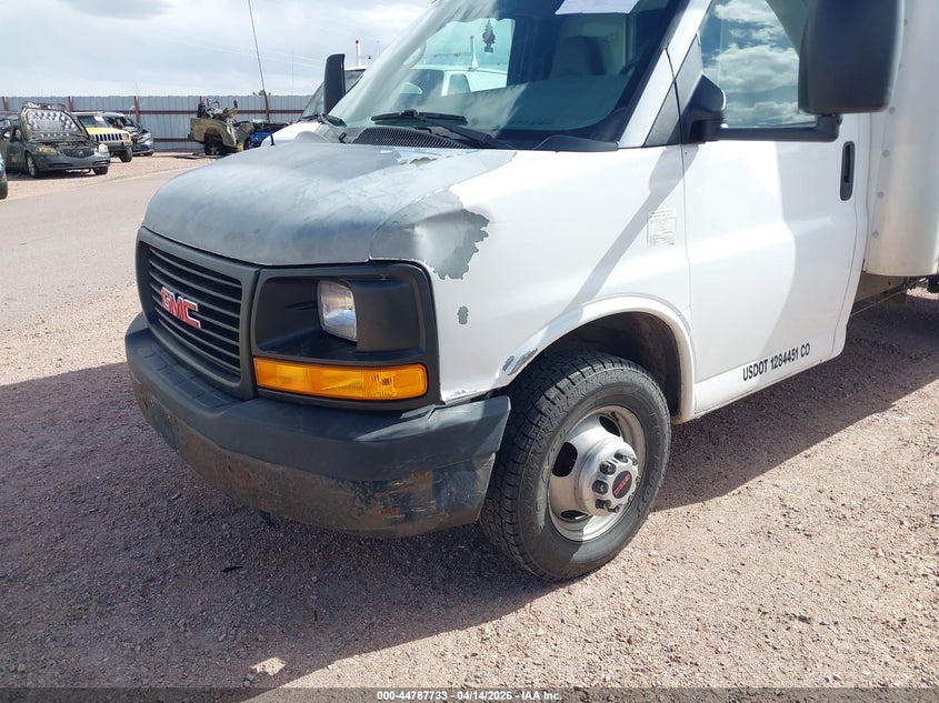 2006 GMC Savana Cutaway Work Van VIN: 1GDJG31U561152518 Lot: 44787733