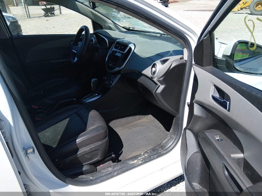 2019 Chevrolet Sonic Premier Auto