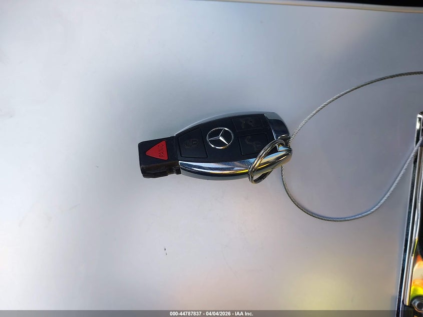 2012 Mercedes-Benz Slk 250 VIN: WDDPK4HA9CF044017 Lot: 44787837