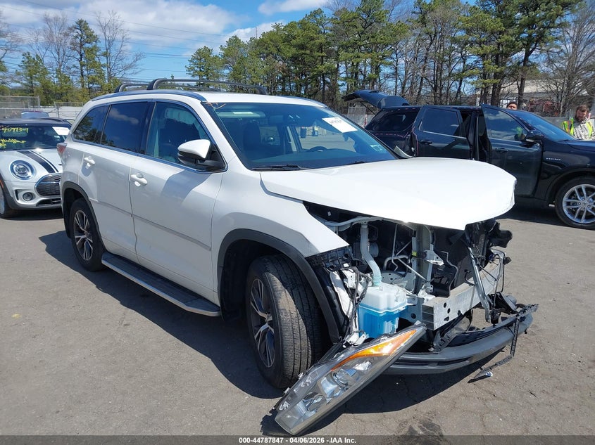 2016 Toyota Highlander Xle V6