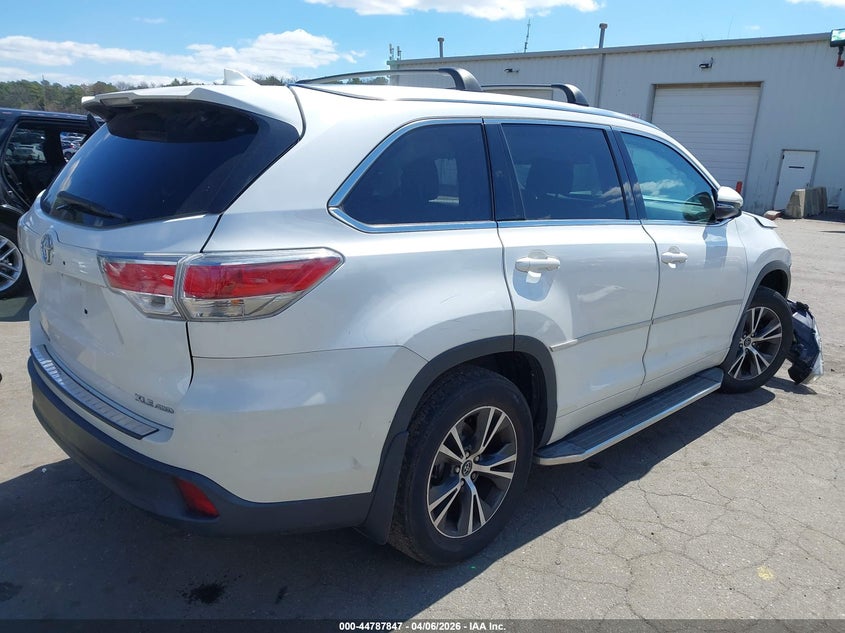 2016 Toyota Highlander Xle V6
