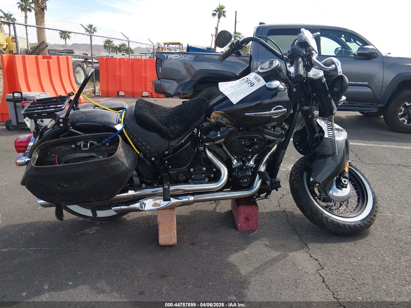 2020 Harley-Davidson Flhcs VIN: 1HD1YBK18LB065569 Lot: 44787899