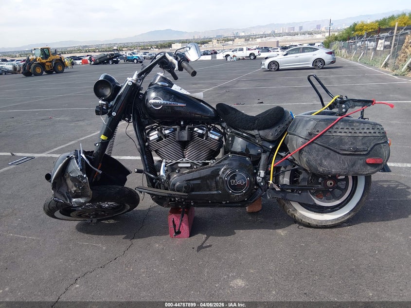 2020 Harley-Davidson Flhcs VIN: 1HD1YBK18LB065569 Lot: 44787899