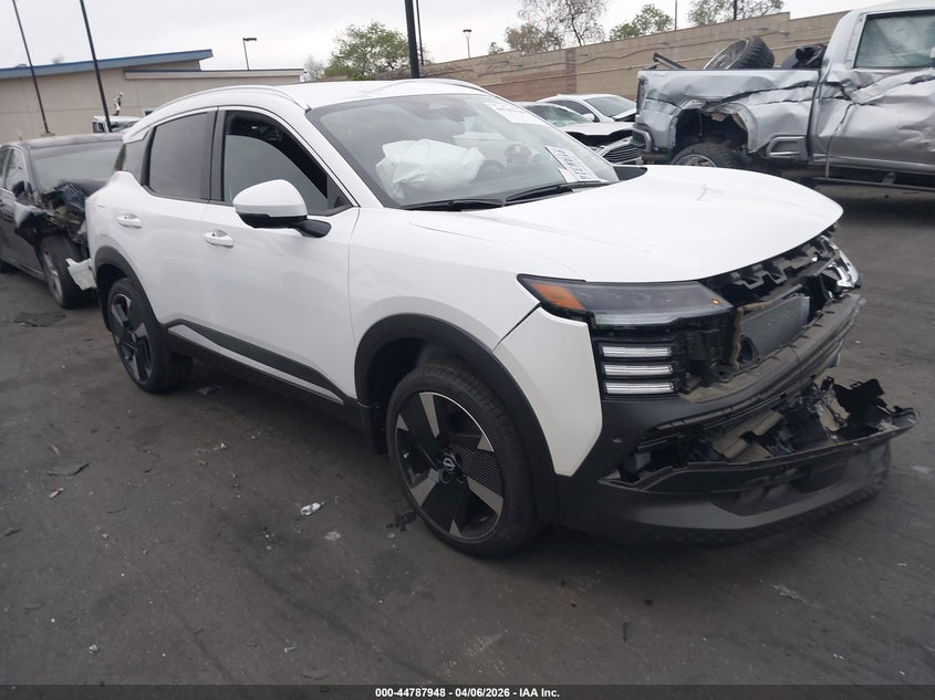 2025 Nissan Kicks Sr Fwd