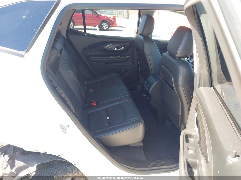 2018 GMC TERRAIN auction photo 8