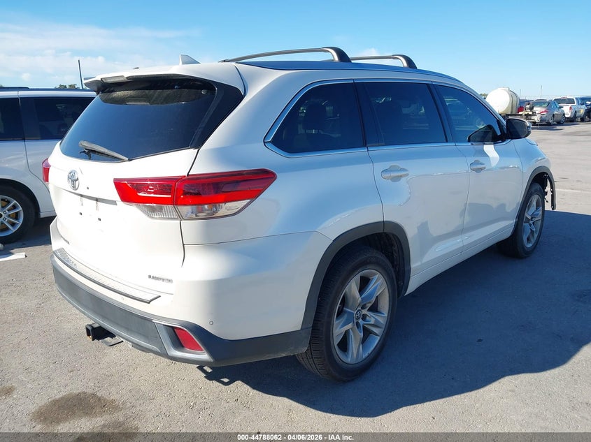 2018 Toyota Highlander Limited