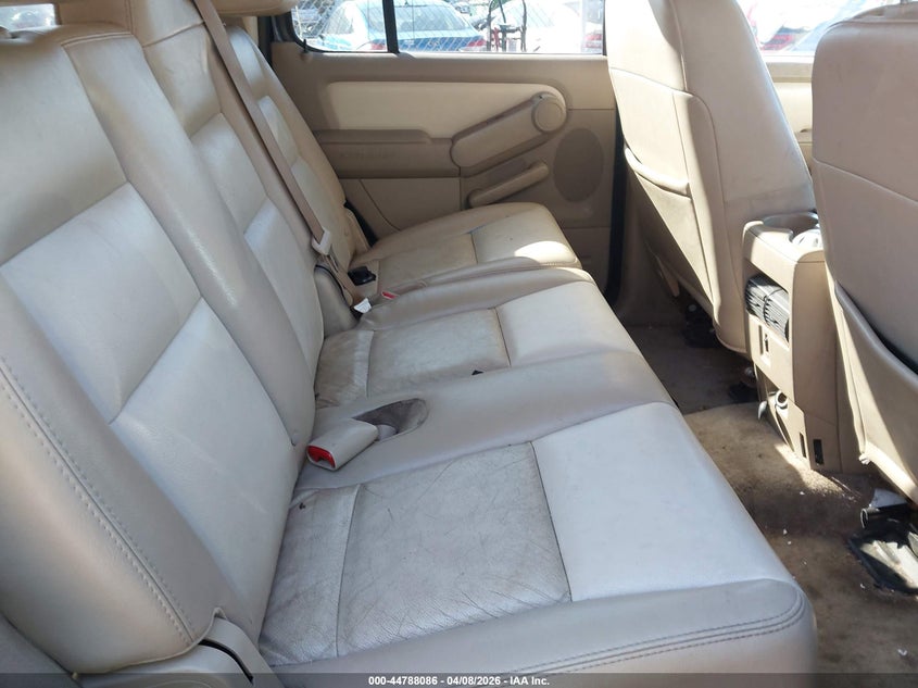 2007 Ford Explorer Eddie Bauer VIN: 1FMEU74E67UA63062 Lot: 44788086