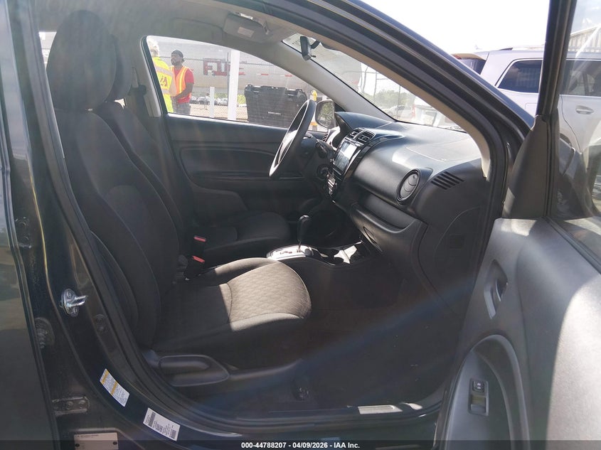 2024 Mitsubishi Mirage Es/Le