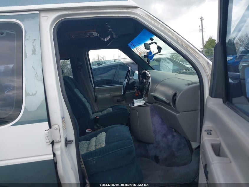 1999 Ford E-150 Commercial/Recreational