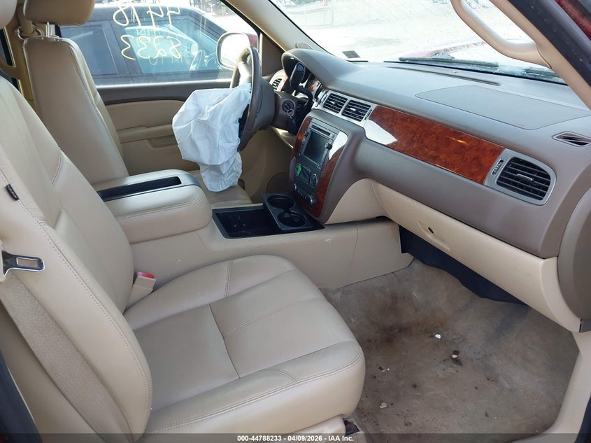 2011 Chevrolet Suburban 1500 Lt1