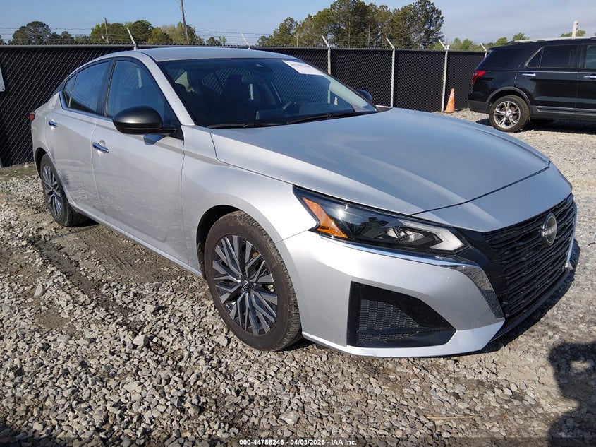 2024 Nissan Altima Sv Fwd