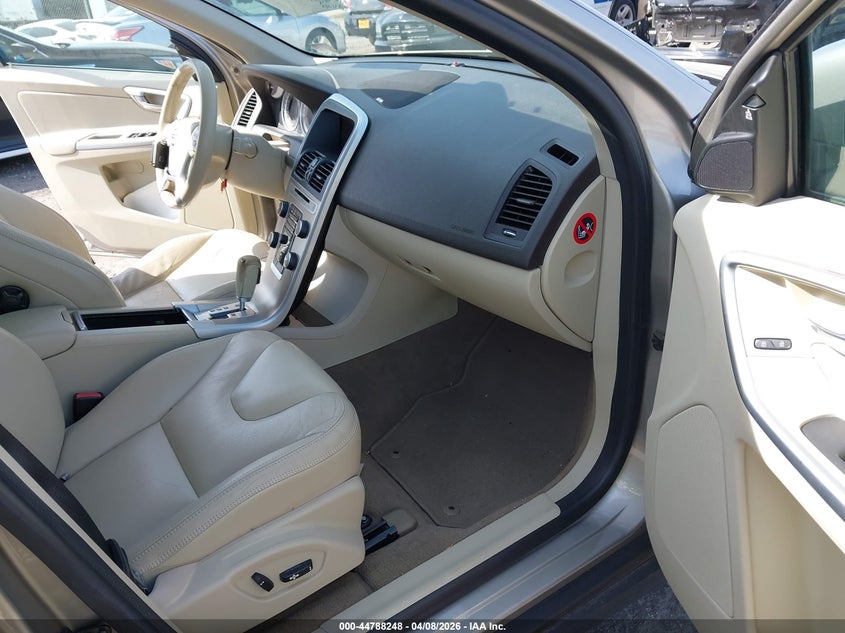 2011 Volvo Xc60 T6/T6 R-Design