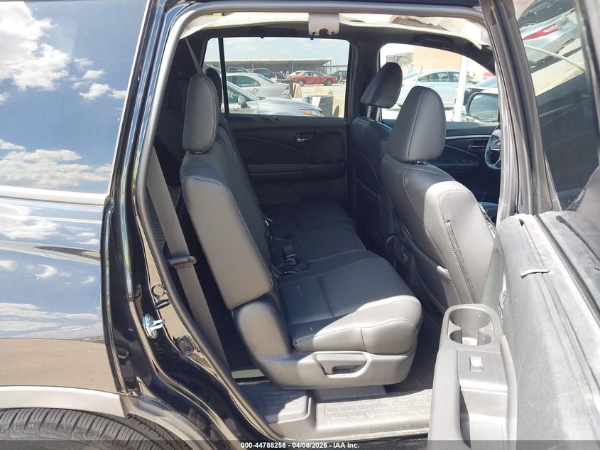 2021 Honda Passport 2Wd Ex-L VIN: 5FNYF7H54MB007230 Lot: 44788256