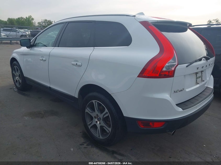 2013 VOLVO XC60 auction photo 3