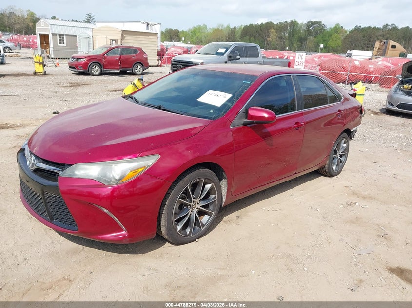 2016 Toyota Camry Xse