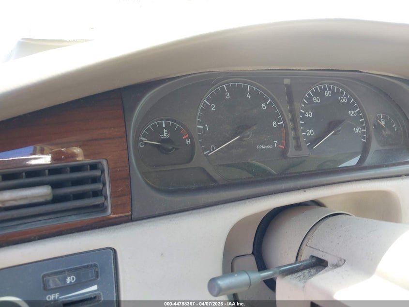 2002 Cadillac Eldorado Etc VIN: 1G6ET12922B105275 Lot: 44788367