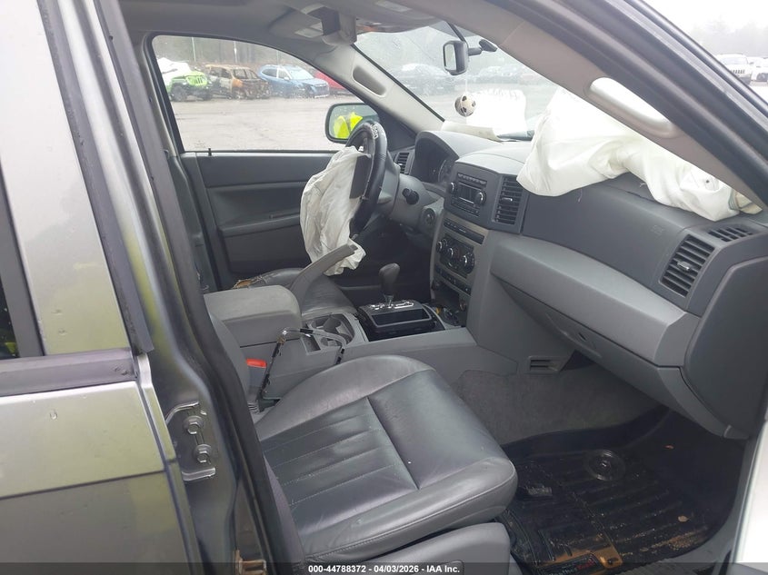 2007 Jeep Grand Cherokee Laredo