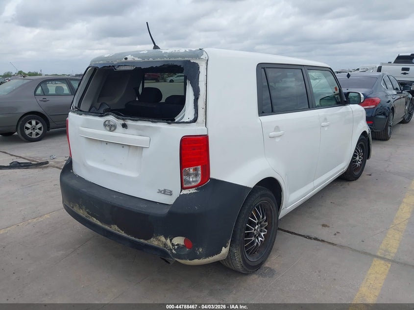 Vin: jtlze4fe7dj039014, lot: 45285725, scion xb 20134