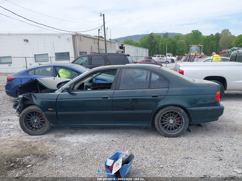 2000 BMW 528Ia VIN: WBADM6342YGU13867 Lot: 44788519