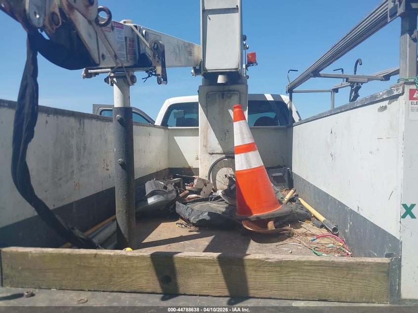 2009 Ford F-450 Chassis Xl/Xlt VIN: 1FDAF46Y89EB22575 Lot: 44788638