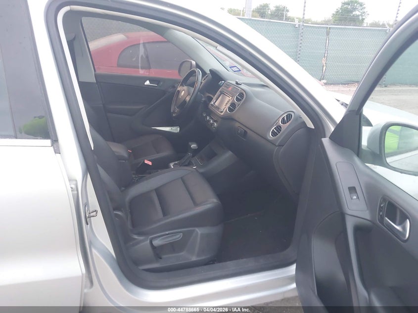 2010 Volkswagen Tiguan Wolfsburg Edition