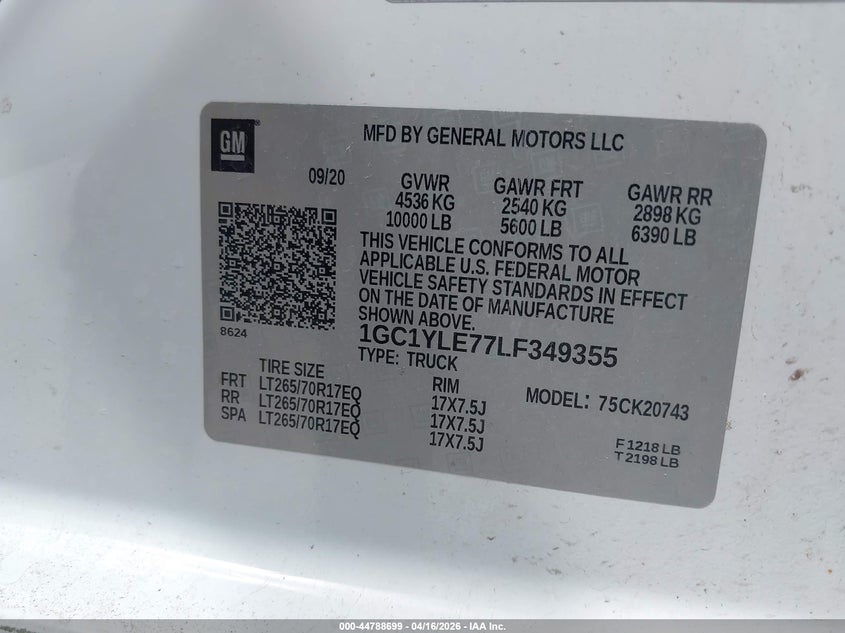 2020 Chevrolet Silverado 6.6 2500Hd 4Wd Standard Bed Wt white Lot 111044788699 Vin 1GC1YLE77LF349355