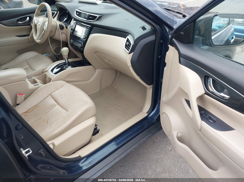 2015 Nissan Rogue Sl