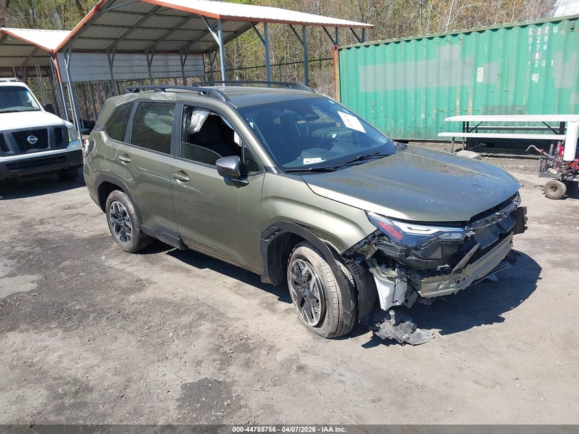 2025 Subaru Forester Premium