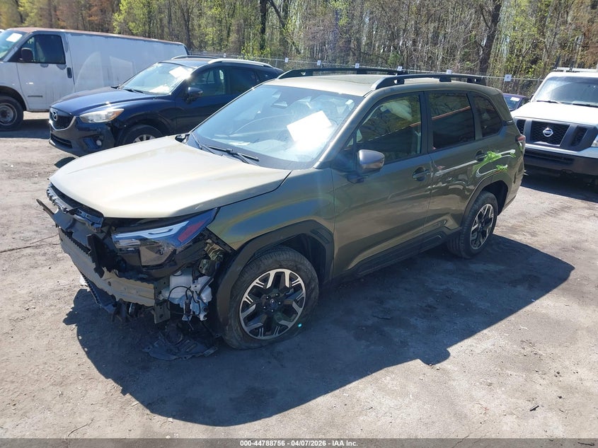 2025 Subaru Forester Premium