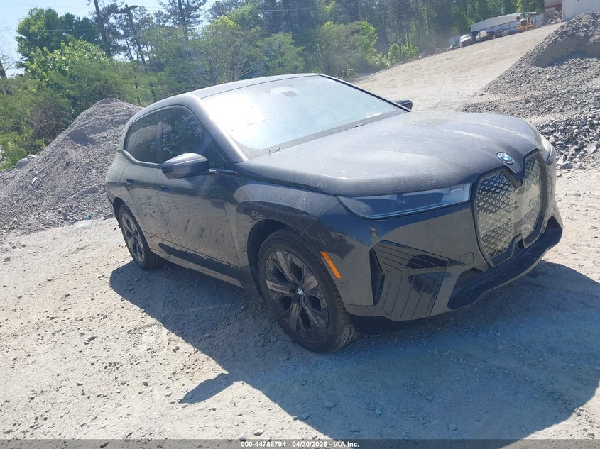 Vin: wb523cf04scs15712, lot: 45286052, bmw ix xdrive50 20251