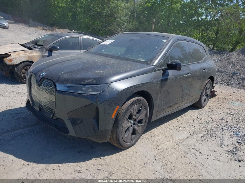 Vin: wb523cf04scs15712, lot: 45286052, bmw ix xdrive50 20252