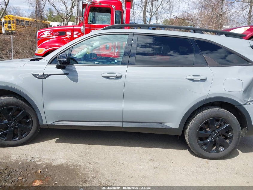 2022 Kia Sorento X-Line S VIN: 5XYRLDLC2NG098994 Lot: 44788801