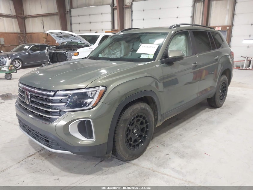 2026 Volkswagen Atlas Se With Technology