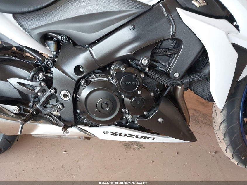 2019 Suzuki Gsx-S1000 A/Z VIN: JS1GT7ABXK7100089 Lot: 44788983
