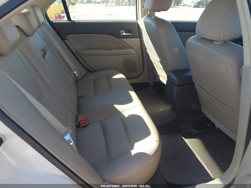 2010 FORD FUSION auction photo 8