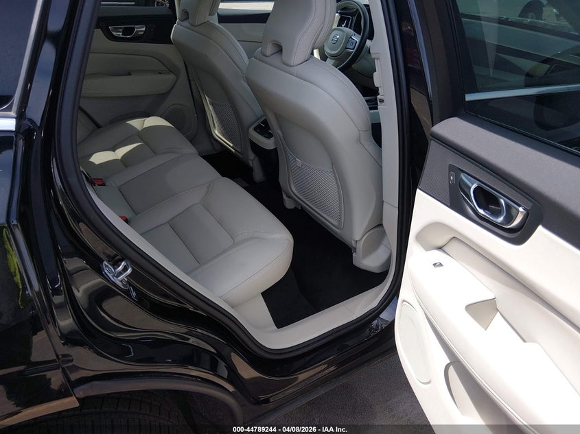 2021 Volvo Xc60 T5 Inscription VIN: YV4102RL8M1698416 Lot: 44789244