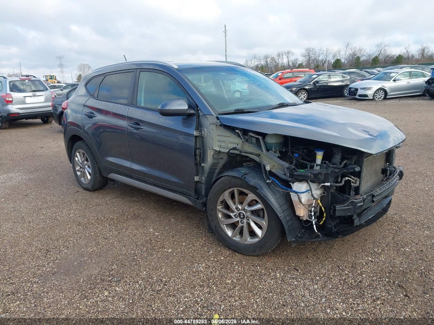 2017 HYUNDAI TUCSON auction photo 1