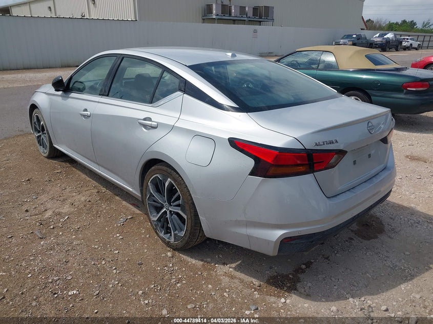 2024 Nissan Altima Sr Fwd