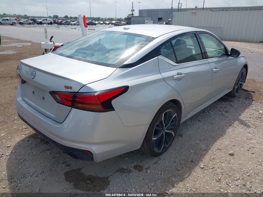 2024 Nissan Altima Sr Fwd