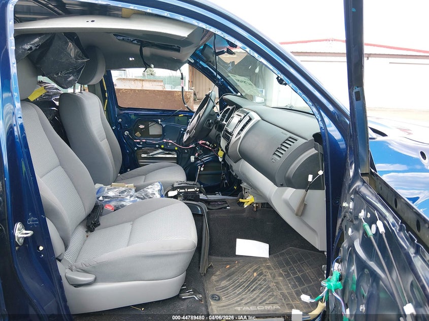 2014 Toyota Tacoma Base V6