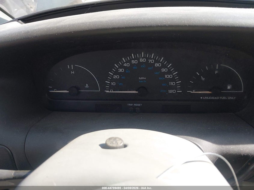 1999 Dodge Grand Caravan VIN: 2B4GP2435XR110419 Lot: 44789498