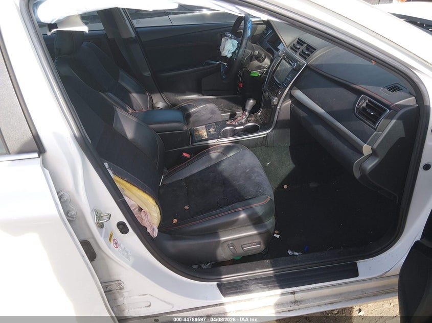 2017 Toyota Camry Xse