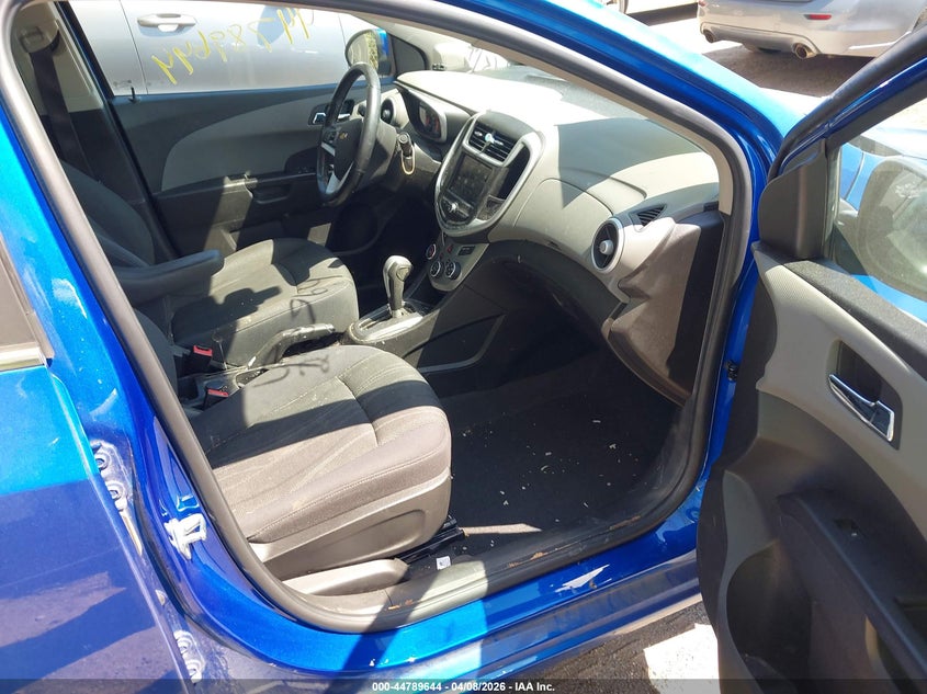 2019 Chevrolet Sonic Lt Auto