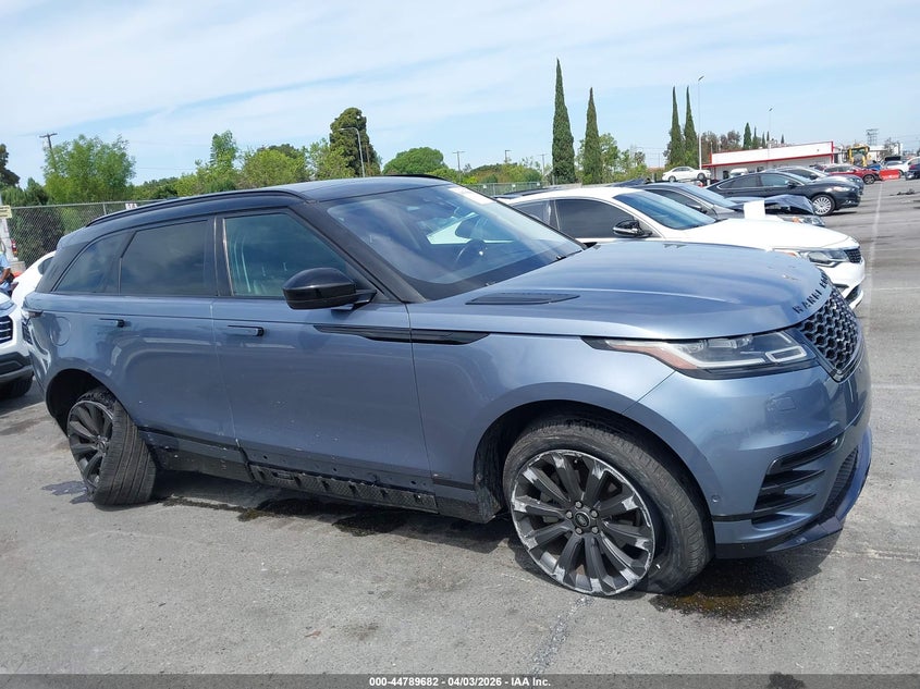 2018 Land Rover Range Rover Velar P250 Se R-Dynamic VIN: SALYL2RX9JA777464 Lot: 44789682