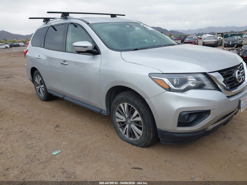 2019 Nissan Pathfinder Sl